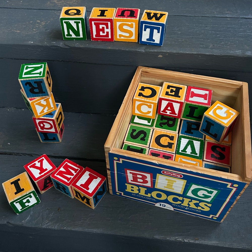 SCHYLLING. Big Blocks 48 Played with ABC's 1"5/8 in.  Wood Case. - Picture 3 of 7